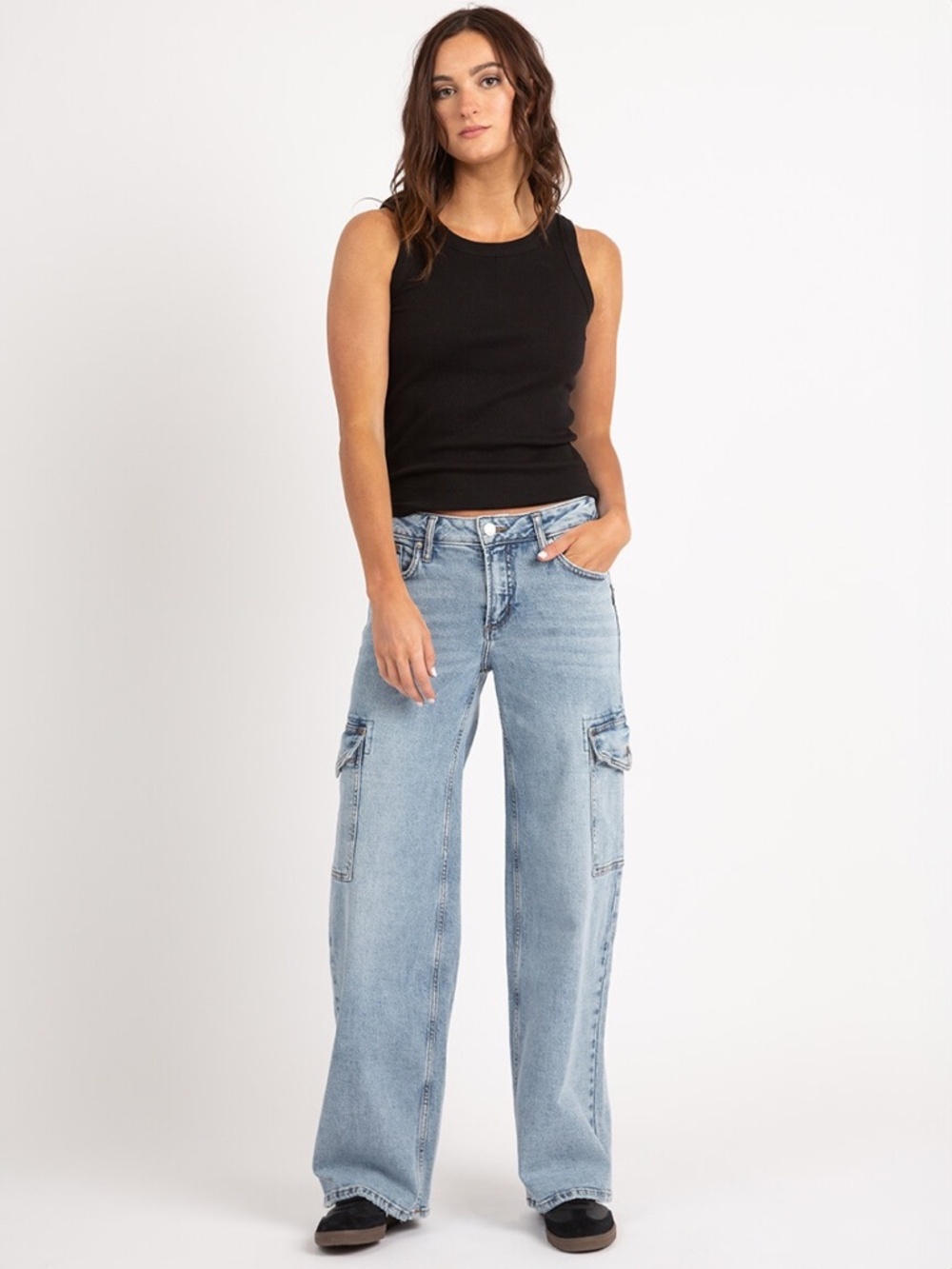 NWT " Suki Cargo Wide Leg Jeans" Silver Jeans Co. Women's S-31/33